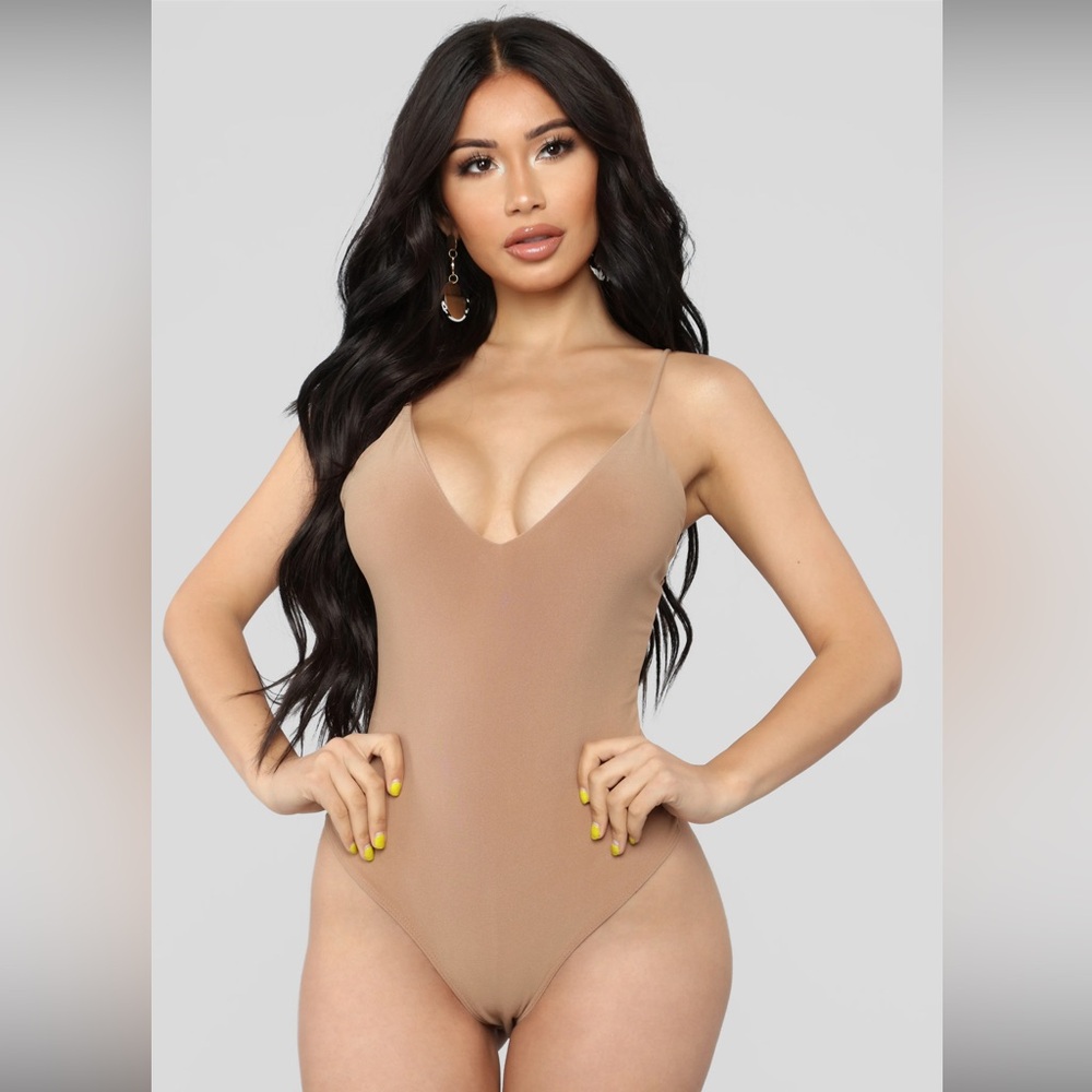 Fashion Nova Seek and Slay Bodysuit- Mocha